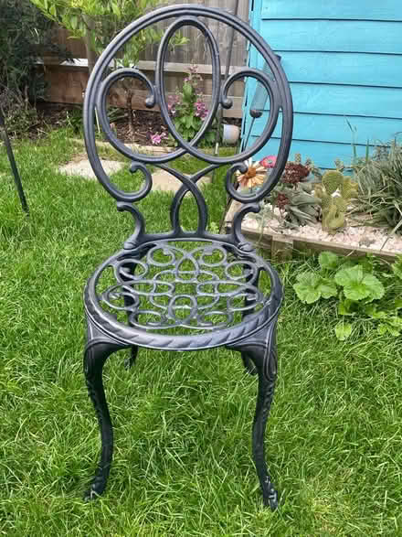 Photo of free Patio Table and Chairs (Broomfield CM1) #2