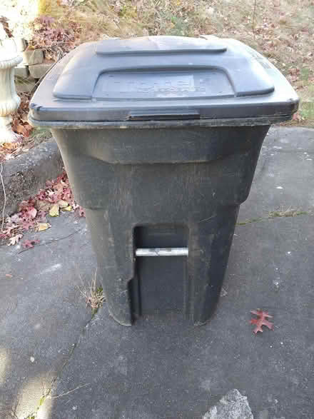 Photo of free garbage can- 40 Gal outdoor (495 & Main St., Shawsheen area) #1