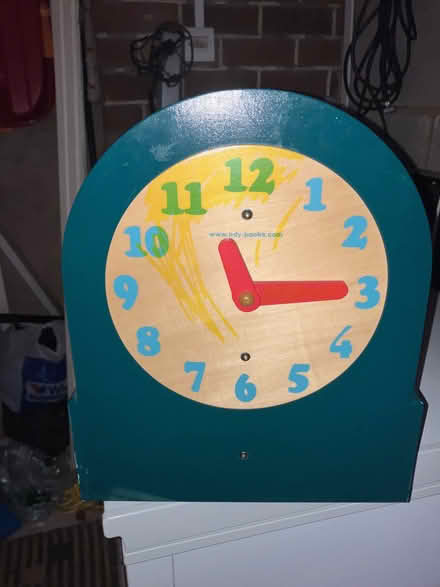 Photo of free Kids book store with play clock (Allerton L18) #1