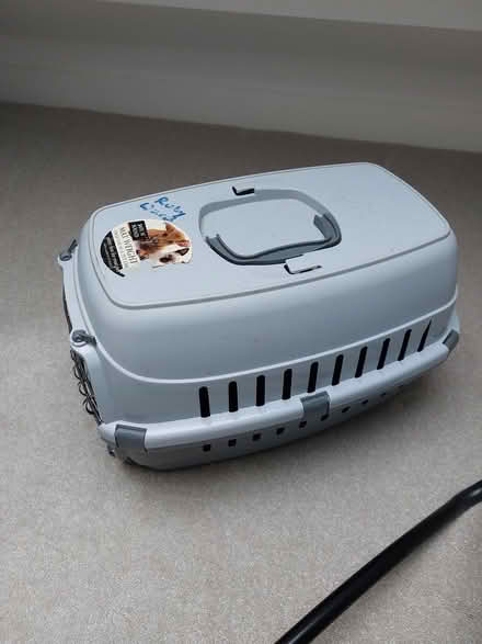 Photo of free Cat carrier (CH48) #1