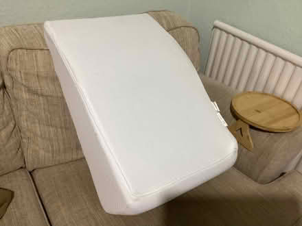 Photo of free Support for elevating the knees (Hoddesdon EN11) #1