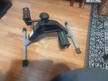 Photo of free Exercise machine (Dallington) #1