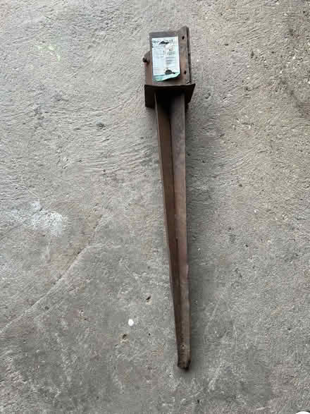 Photo of free Metal post spike (Marlow Bottom SL7) #1