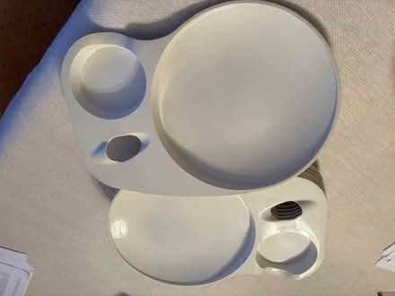 Photo of free Buffet plates (Cox Green SL6) #1