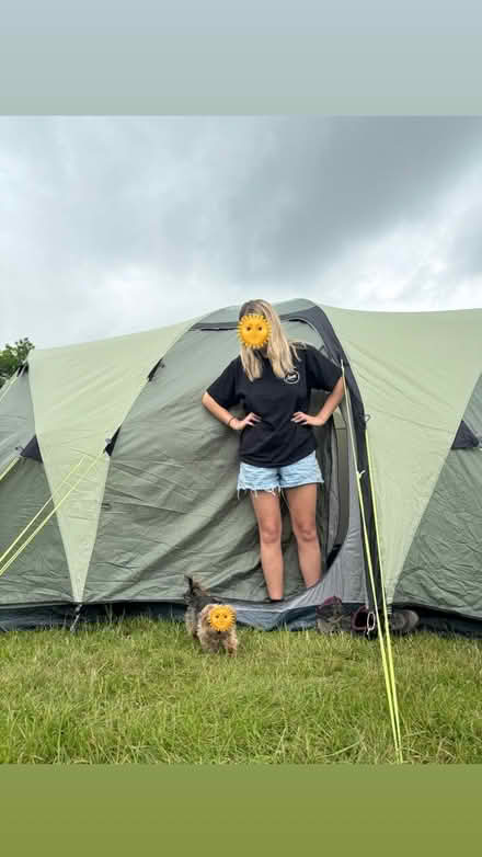 Photo of free large tent (Putney SW15) #1