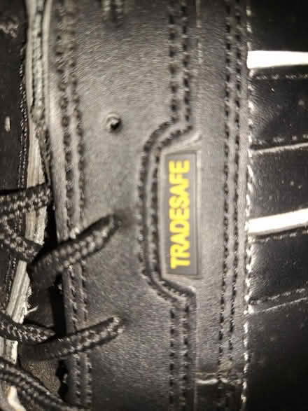 Photo of free steel toecap shoes (Hibaldstow) #4