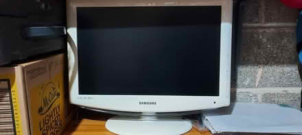 Photo of free Samsung TV monitor (S10 Endcliffe Vale) #1