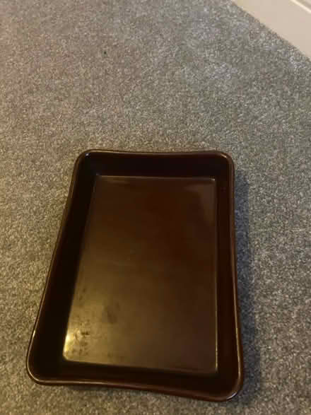Photo of free Brown Ceramic Dish (Tadworth KT20) #1