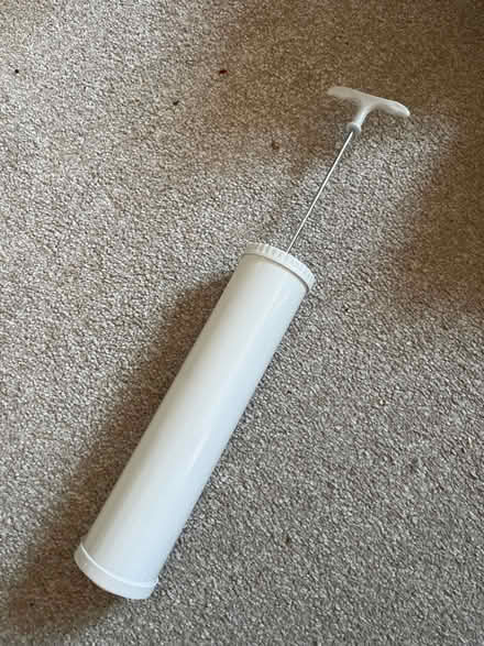 Photo of free Pump for vacuum packing (Craigour EH17) #1