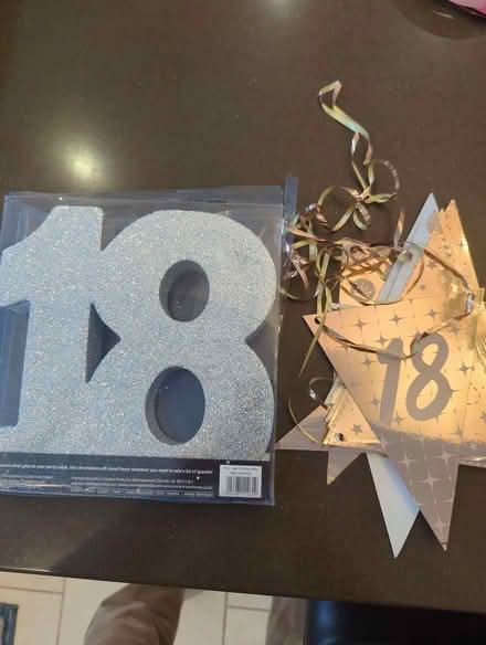 Photo of free 18th birthday decorations (Henley-on-Thames RG9) #1