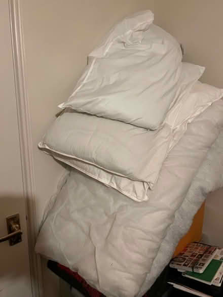 Photo of free Double duvet and pillows (Beckton E16) #1