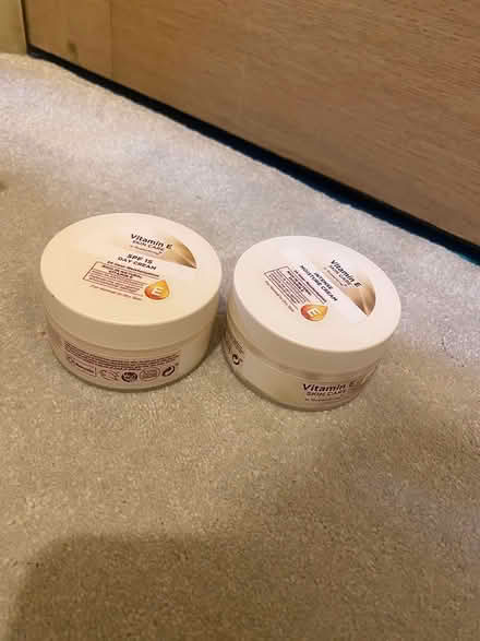 Photo of free Face cream (RM10 7HP) #1