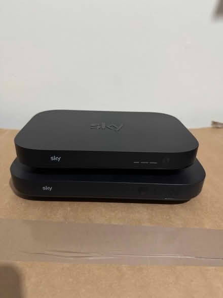 Photo of free Sky box & Router, BT router (Edgware HA8) #4