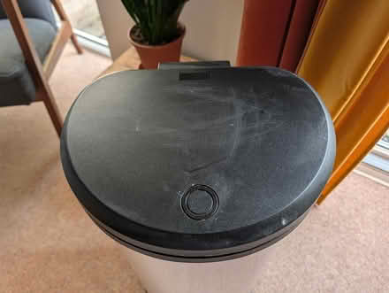 Photo of free Kitchen bin with push opening (OX4 - Iffley / Cowley) #2