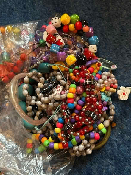 Photo of free Beads and Broken jewellery (Streatham Hill) #1