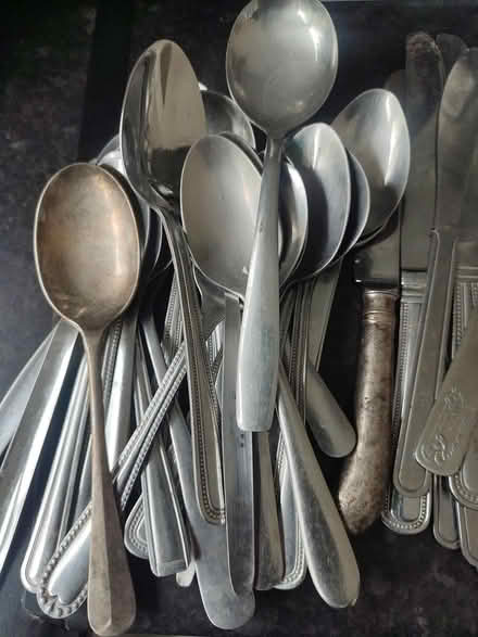 Photo of free Knives, forks and spoon set (Shooters hill) #2