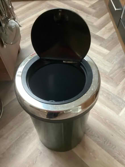 Photo of free Kitchen bin (Waterlooville PO8) #2