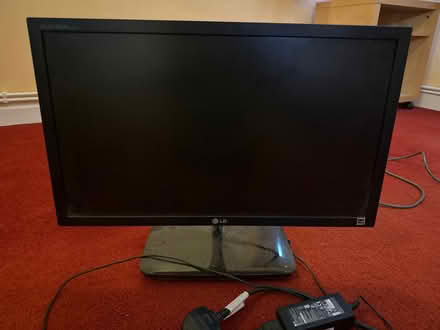 Photo of free Computer Monitor (CT1) #1