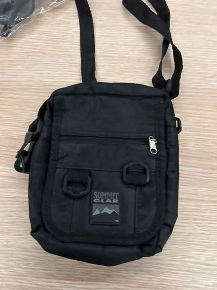 Photo of free Black cross body bag (Erith DA8) #1