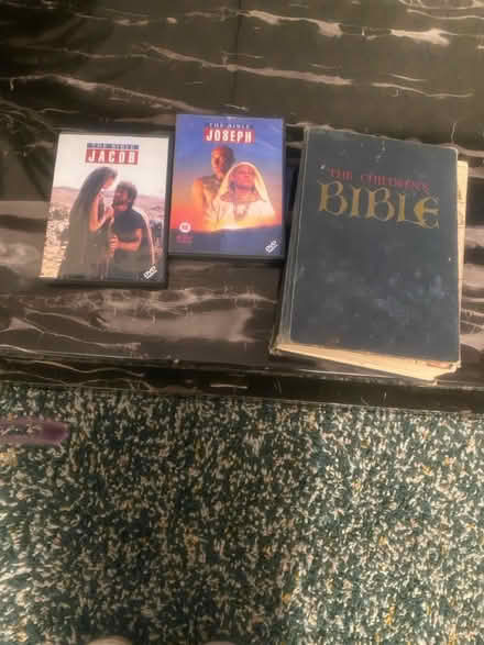 Photo of free Book and video (Deptford) #3