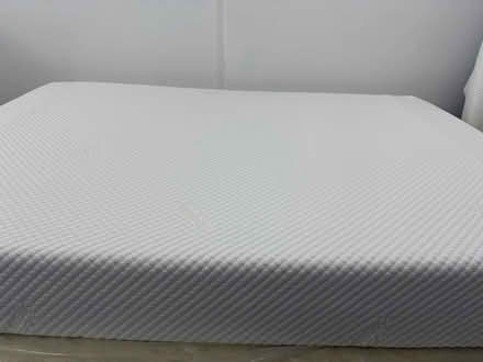 Photo of free Tempur Cloud king size mattress (Hampstead, NW3) #2