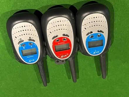 Photo of free 3 walkie talkie handsets that communicate with each other (Clevelode WR13) #1