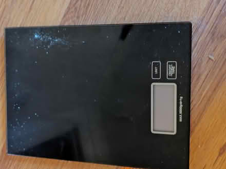 Photo of free Weighing scales (Co4) #1