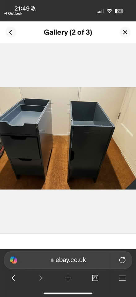 Photo of free desk (Richmond TW10) #1