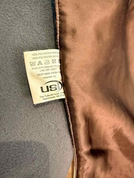 Photo of free Good condition bedding & towels (St Pauls Ward GU15) #4