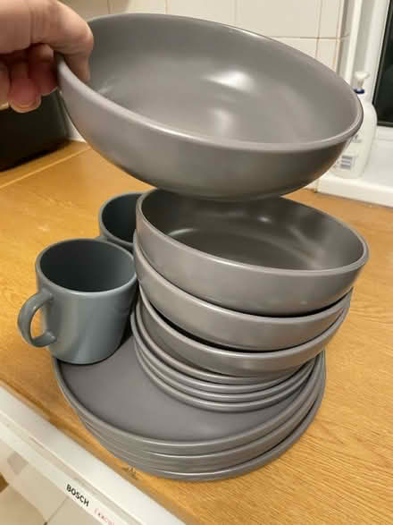 Photo of free Plates/bowls (Lewes BN7) #1