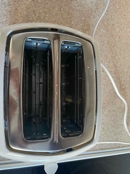 Photo of free Russell Hobbs two slice toaster (Hala LA1) #4