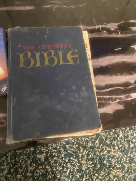 Photo of free Book and video (Deptford) #2