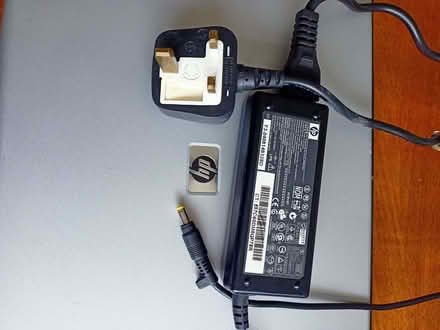 Photo of free HP Laptop with Windows XP (Wokingham RG40) #3