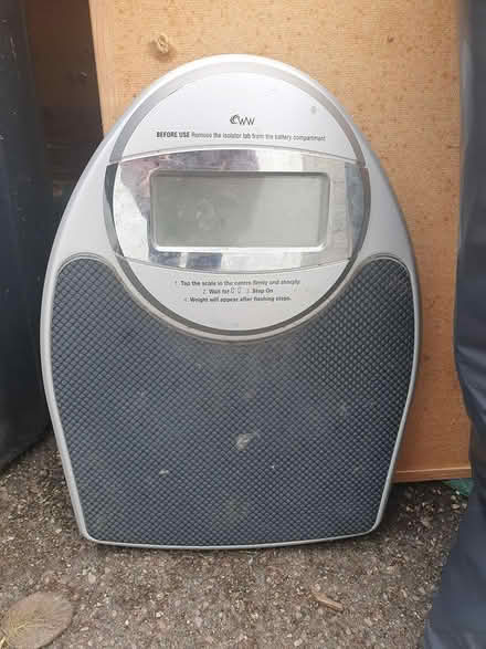 Photo of free WW digital scales (Mudeford BH23) #1