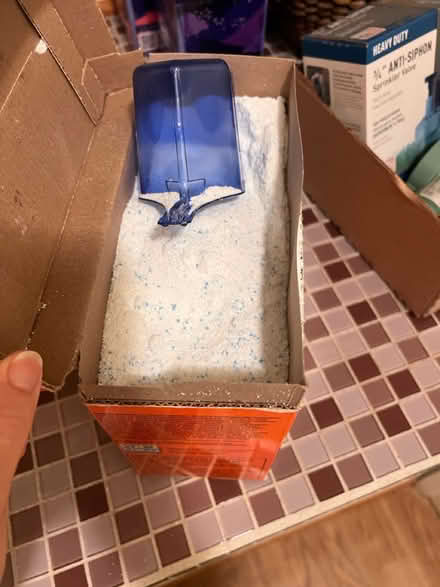 Photo of free Tide laundry Detergent (Las Palmas Park, Sunnyvalr) #3