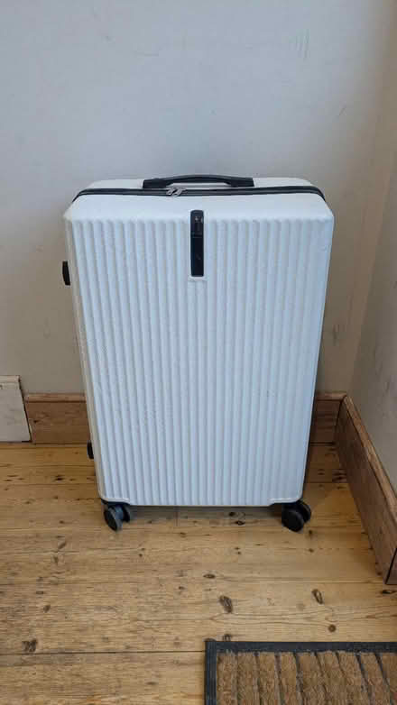 Photo of free Big suitcase (Moyser Road SW16) #1