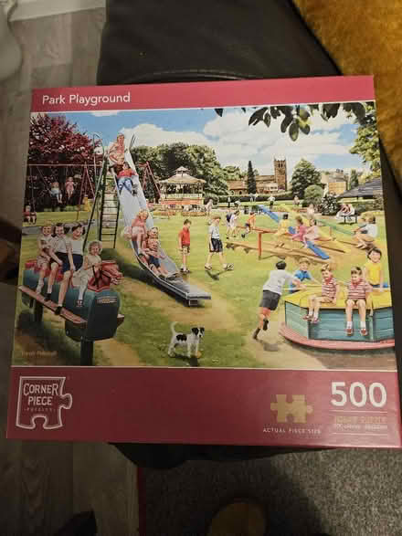 Photo of free 500 piece jigsaw (Harbury CV33) #1