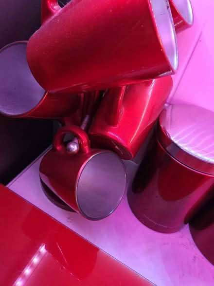 Photo of free Red mugs and mug tree (Cf63 Barry) #2