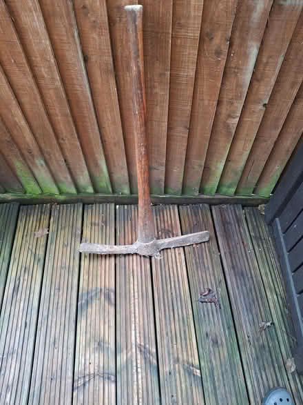 Photo of free Pick axe (cr04df) #2