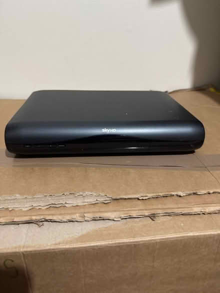 Photo of free Sky box & Router, BT router (Edgware HA8) #2