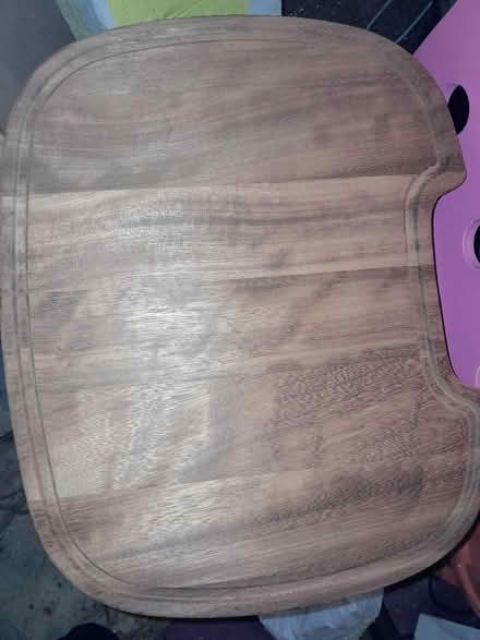 Photo of free Wooden chopping board (Smiths Estate OX28) #1