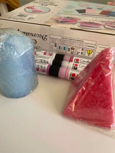 Photo of free Candle decorating craft items (Longbarn WA2) #2