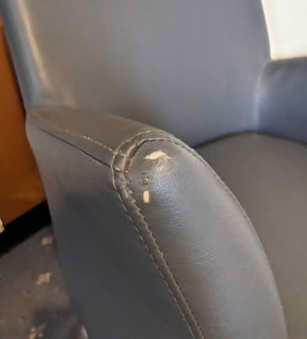 Photo of free Chair (PL4 Greenbank.) #4