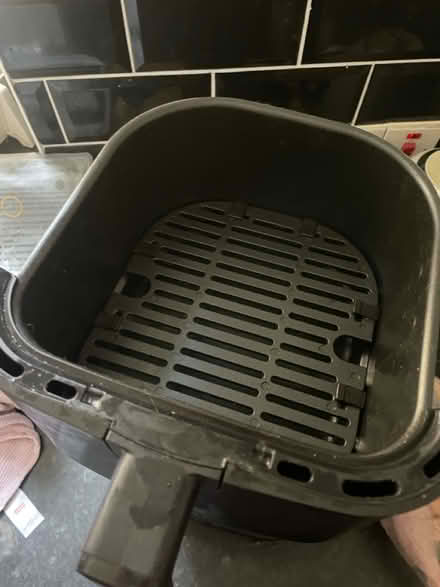 Photo of free Air fryer (West Watford WD18) #2