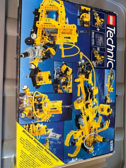 Photo of free Technic Lego (Juniper green Edinburgh EH14) #1