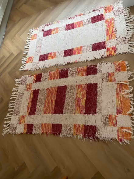 Photo of free 2 reversible rugs (Admaston telford) #1