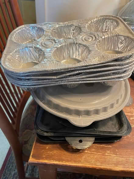 Photo of free Miscellaneous Kitchen Items (Harlem) #1