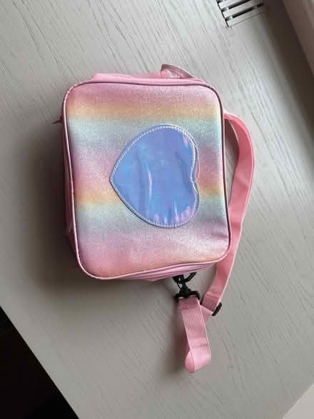 Photo of free Girls insulated lunch box (Chelsea Green SW3) #1