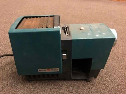 Photo of free Kodak Slide Projector (Chingford E4) #1