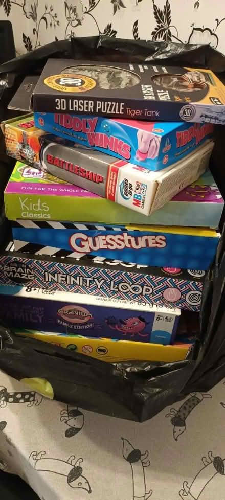 Photo of free Bag of various games and puzzles (Worle, BS22) #1